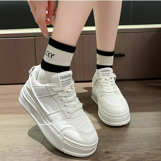 White Air Chic™ – El Toque de Elegancia que Tus Pasos Necesitan 🌸✨