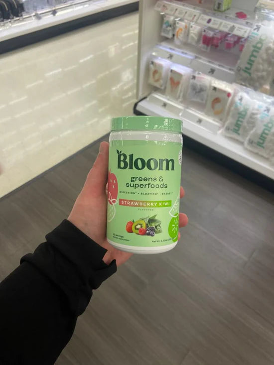 Antonia Paredes.  (La Reina)